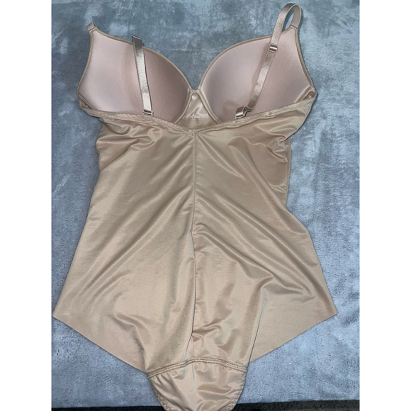 Women's Assets by Spanx Nude Beige Shapewear Bodysuit L - Picture 5 of 9